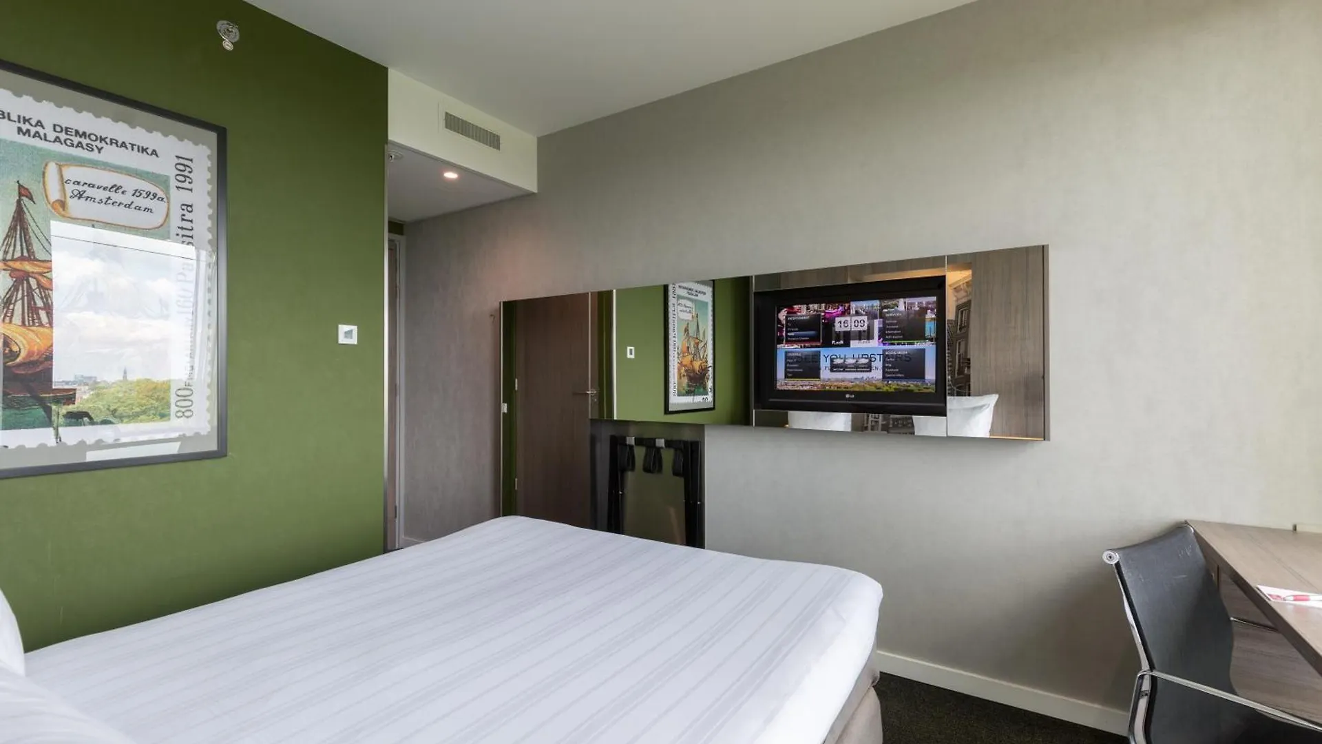 Leonardo Hotel Amsterdam Rembrandtpark 4*,